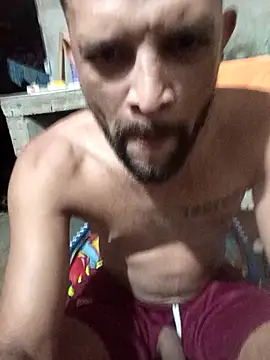 Snapshot of Hot_Veteran_1 chatting on February 27, 2026, 4:01 am Hot Veteran 1 online show from February 27, 2026, 4:01 am