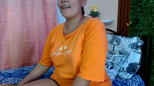 calimasalas2 online show from February 28, 2026, 9:27 pm