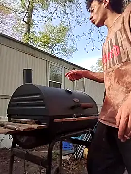 spooky425hd online show from April 15, 2026, 9:37 pm