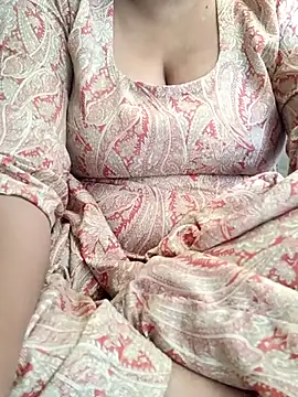 Preet  Aman online show from April 12, 2026, 4:39 am