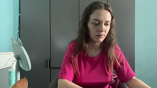 Snapshot of AndreeMerryman chatting on February 10, 2026, 2:15 am AndreeMerryman online show from February 10, 2026, 2:15 am