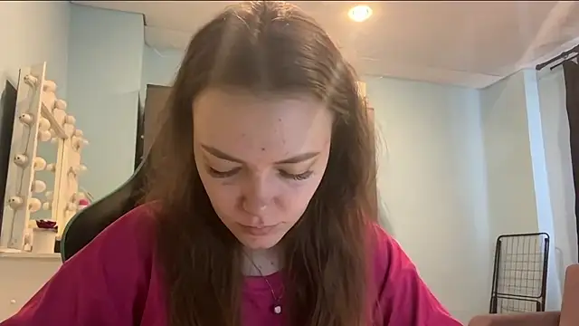 AndreeMerryman online show from April 16, 2026, 2:34 am