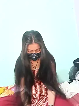 18 year old girl online show from February 26, 2026, 3:16 am