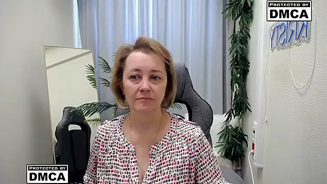 Snapshot of MONA_W chatting on February 22, 2026, 6:35 am MONA W online show from February 22, 2026, 6:35 am