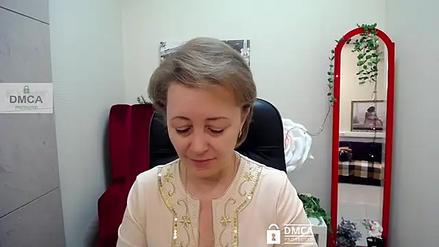 MONA W online show from April 19, 2026, 11:20 am