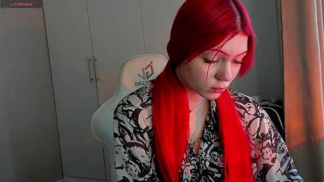 Snapshot of Leah_Castro chatting on February 27, 2026, 5:07 am Leah Castro online show from February 27, 2026, 5:07 am