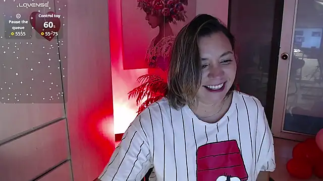 Snapshot of milfsecret69 chatting on February 22, 2026, 11:53 am milfsecret69 online show from February 22, 2026, 11:53 am