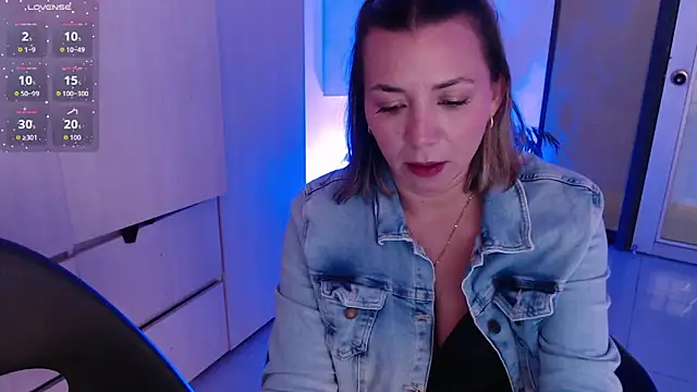 milfsecret69 online show from April 8, 2026, 11:54 am