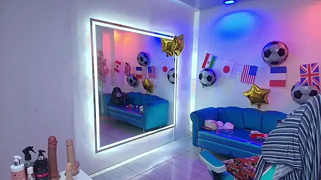 Madame scarlett online show from July 14, 2026, 11:38 am