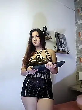 whitney brown  online show from March 4, 2026, 1:39 pm