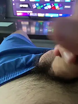 manu156789 online show from June 1, 2026, 1:02 pm