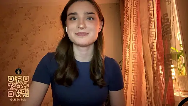 LissaBliss online show from February 10, 2026, 4:55 pm