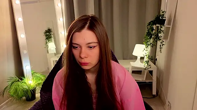 SiennaSayss online show from February 20, 2026, 5:37 am