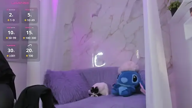 Bella Miller1  online show from March 26, 2026, 3:06 pm