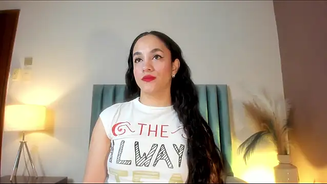 CelesteQueeen online show from May 18, 2026, 12:22 pm