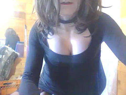 Luanatrav1 online show from February 22, 2026, 2:15 pm