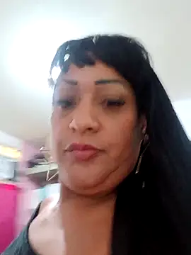 Snapshot of SabrinaColin chatting on April 28, 2026, 1:49 pm SabrinaColin online show from April 28, 2026, 1:49 pm