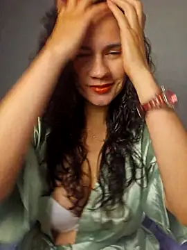  ChloeRed online show from April 4, 2026, 2:36 pm