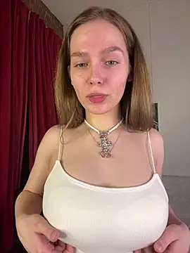 MyKittySayMeow online show from April 23, 2026, 8:33 pm