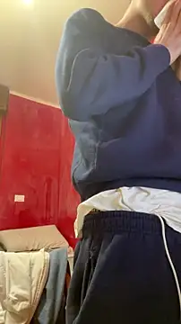 Incolinco07 online show from February 24, 2026, 5:33 pm