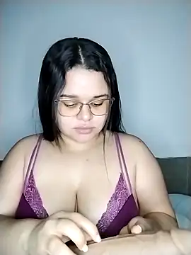 Snapshot of SamanthaStonee chatting on June 12, 2026, 4:44 am SamanthaStonee online show from June 12, 2026, 4:44 am