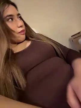 romyamo online show from March 29, 2026, 1:38 am