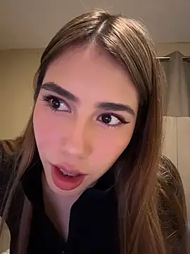 romyamo online show from March 31, 2026, 2:24 am