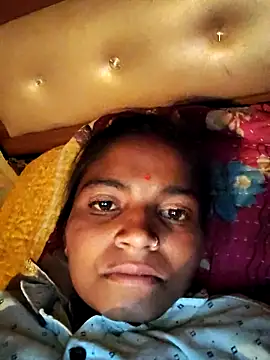 Snapshot of Gungun_thakur chatting on February 16, 2026, 3:52 pm Gungun thakur online show from February 16, 2026, 3:52 pm