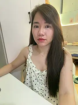 Amy8386 online show from July 13, 2026, 4:04 am