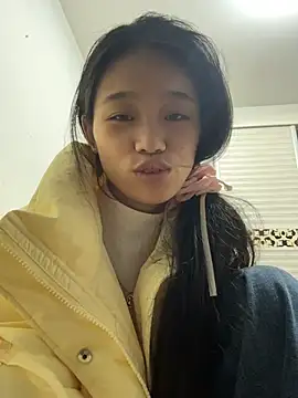 Snapshot of srr6677 chatting on February 25, 2026, 3:49 am srr6677 online show from February 25, 2026, 3:49 am