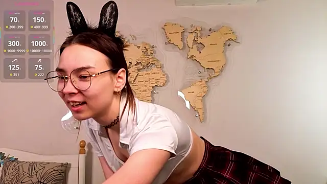 Snapshot of EddieChery chatting on March 31, 2026, 3:12 pm EddieChery online show from March 31, 2026, 3:12 pm