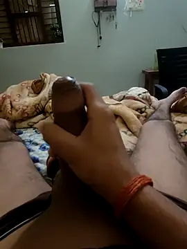 sexkingshiv online show from April 3, 2026, 10:57 am