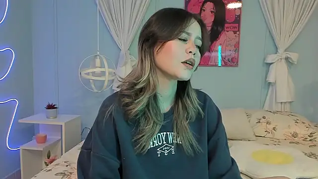 Hey lucy   online show from March 7, 2026, 4:48 pm