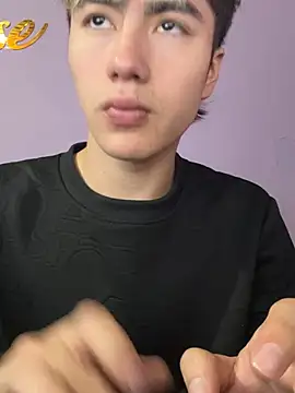 AlexanderCollman2 online show from April 18, 2026, 11:16 pm