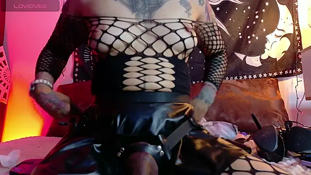 Snapshot of MadLustt chatting on March 1, 2026, 2:19 pm MadLustt online show from March 1, 2026, 2:19 pm