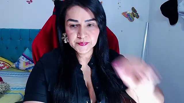 hotsweet-69 online show from May 23, 2026, 6:07 am