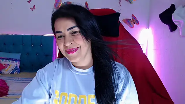hotsweet-69 online show from May 31, 2026, 6:53 am