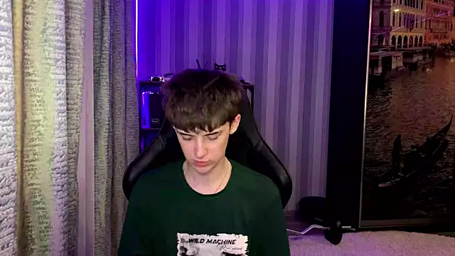 Sweet Dude online show from March 19, 2026, 9:30 pm