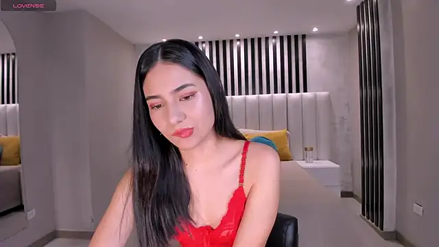 Snapshot of LucieMartin chatting on March 2, 2026, 7:21 pm LucieMartin online show from March 2, 2026, 7:21 pm