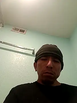 bigbooietx online show from March 1, 2026, 8:55 pm