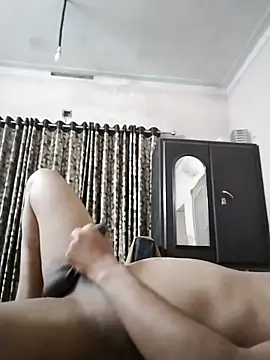 kochutty007 online show from February 18, 2026, 7:10 pm