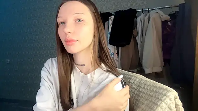 Snapshot of LumPetal chatting on February 22, 2026, 3:07 am LumPetal online show from February 22, 2026, 3:07 am