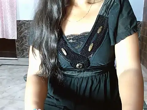 ELIZA 01 online show from May 18, 2026, 5:02 am