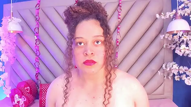 Snapshot of IrinaVoshh_ chatting on February 19, 2026, 7:21 pm IrinaVoshh online show from February 19, 2026, 7:21 pm