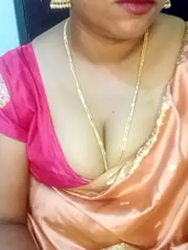 Snapshot of Chinnima143 chatting on June 20, 2026, 3:53 am Chinnima143 online show from June 20, 2026, 3:53 am
