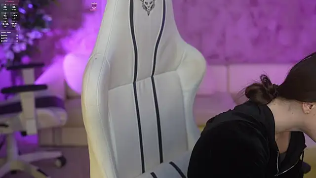 Zlata Sky online show from March 13, 2025, 9:37 pm