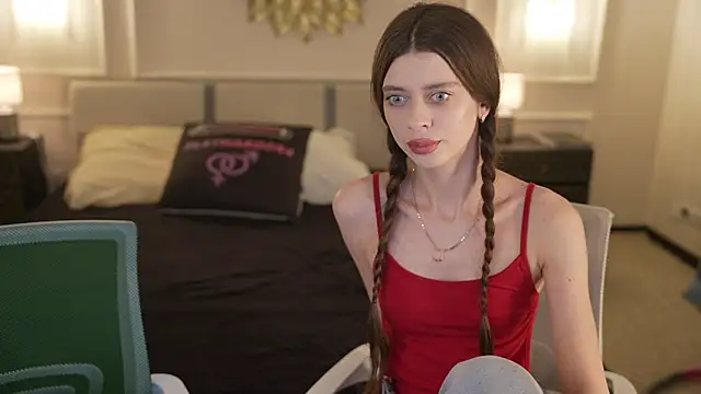 Zlata Sky online show from February 13, 2026, 3:41 pm