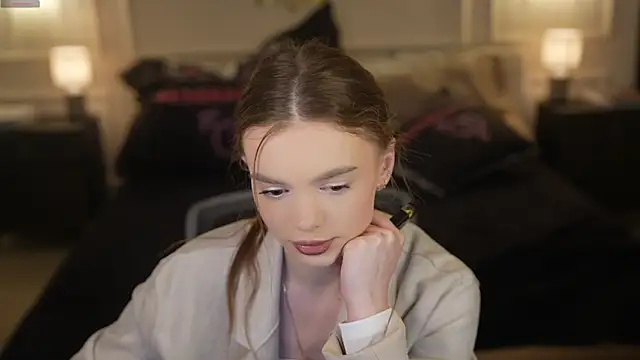 Zlata Sky online show from June 11, 2026, 2:48 pm