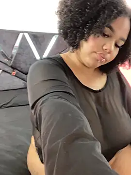 AlahiaFrequency online show from February 2, 2026, 8:51 pm