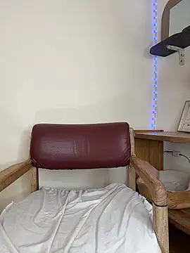 LilaRvsh online show from March 9, 2026, 5:17 pm